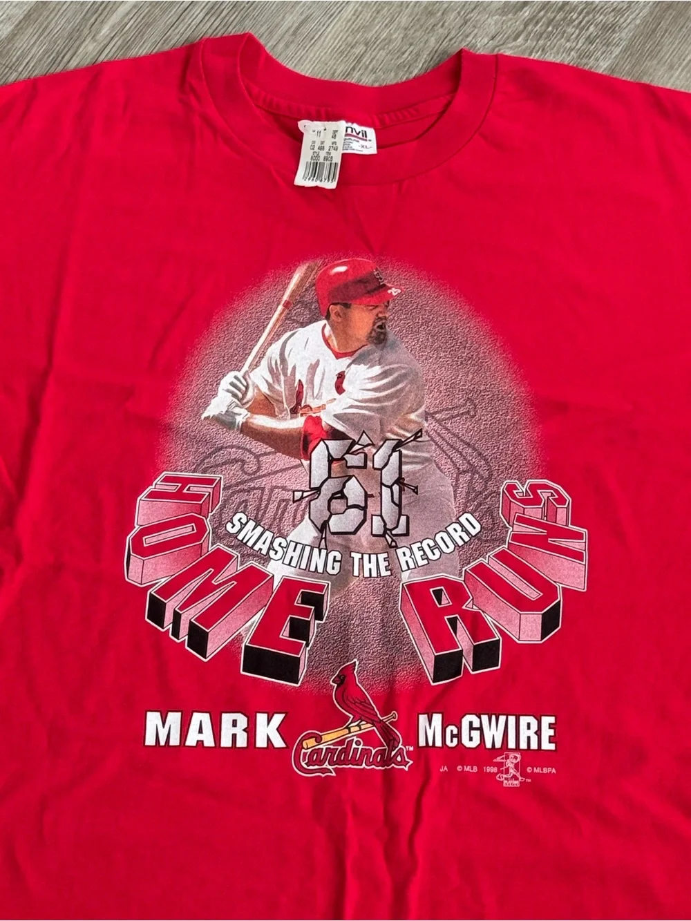 Vintage 1998 Mark McGwire 62 Home Runs Cardinals MLB Graphic Tee XL NWT